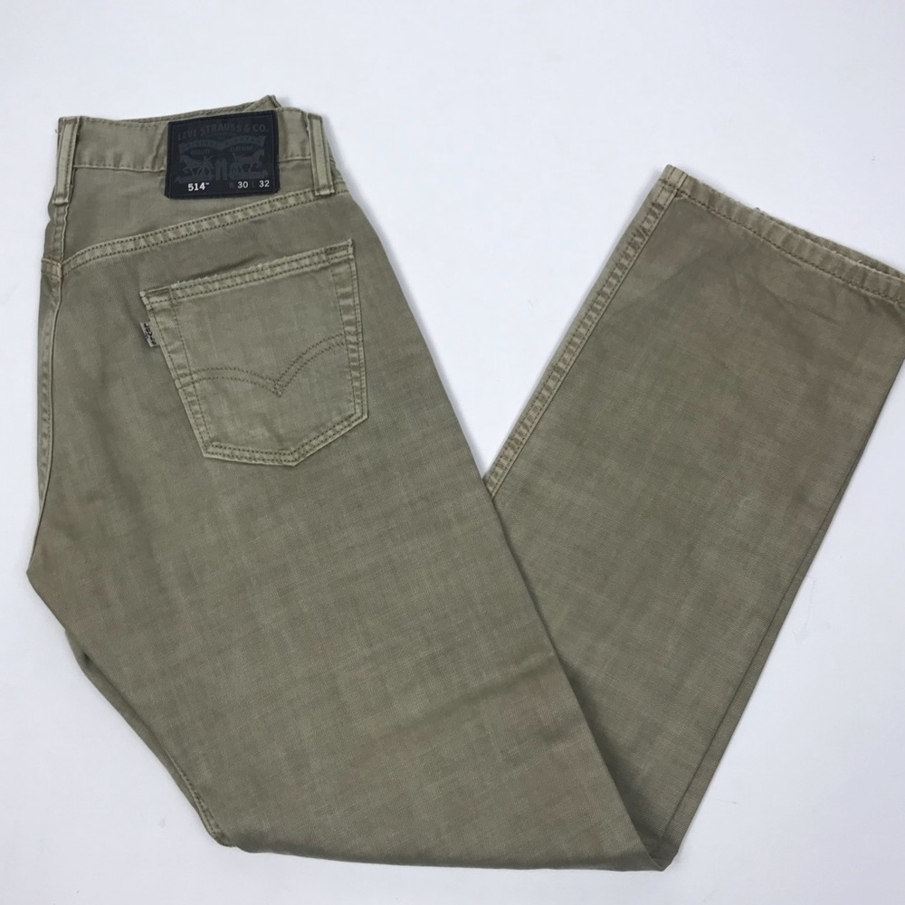 NWOT- Levis 514 Tan jeans waist 30 length 32..